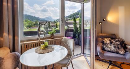 Alpine's Nest studio apartment with mountain views