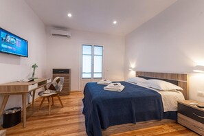 빌라 | 36 개의 침실, 책상, 방음 설비