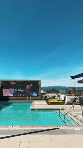 Spacious Luxury Apartment in Heart of Bay Area