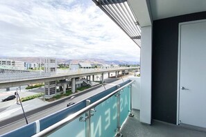 Property grounds - Modern Luxe Apartment in Heart of Silicon Valley (Milpitas)