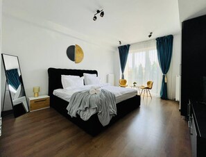 1 bedroom, free WiFi, bed sheets
