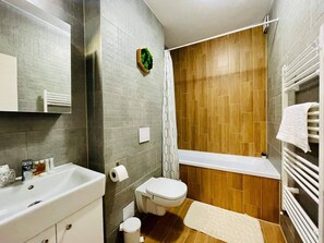 Hårtørrer, håndklæder, Sæbe, Shampoo