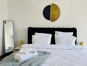 1 bedroom, free WiFi, bed sheets