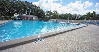 Comfy House Near Theme Parks, sleeps 5