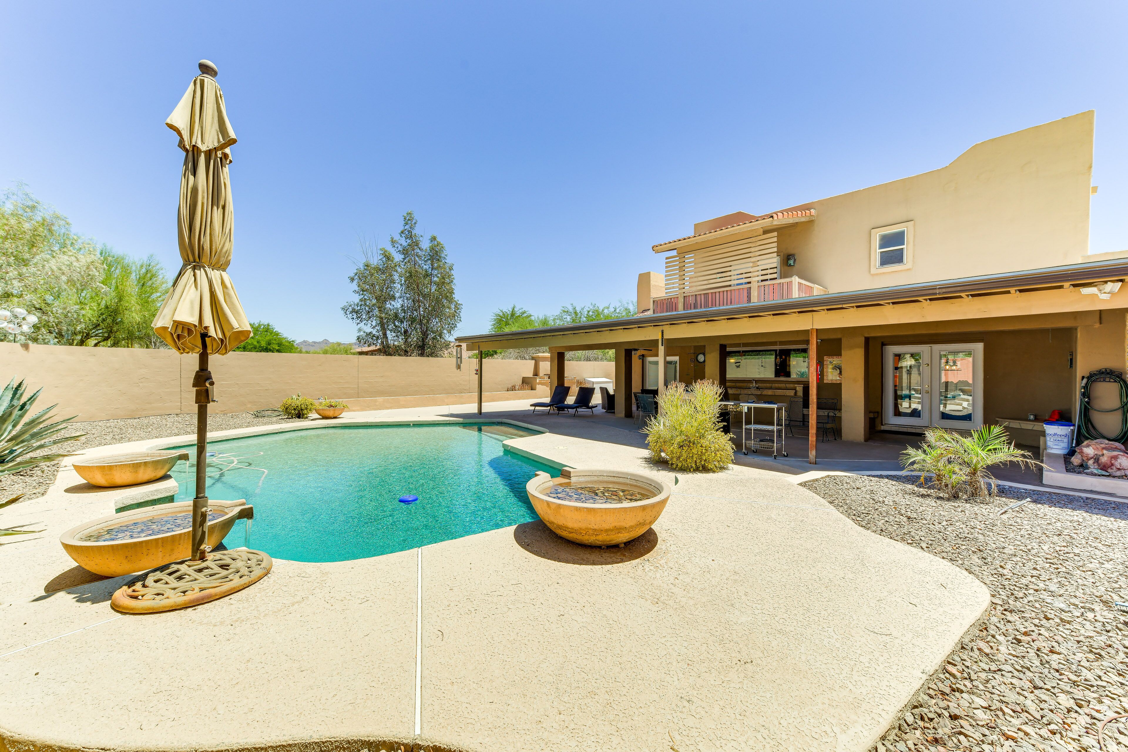 Secluded Mesa Home w/ Pool, Outdoor Kitchen & Bar!