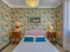 2 bedrooms, internet