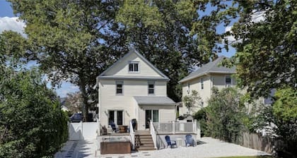 Perfect modern downtown Red Bank Deck and Hot Tub