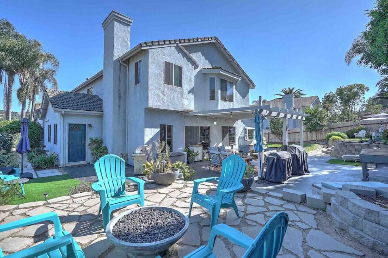 San Diego 3 BR Summer Vacation Home w/ Backyard