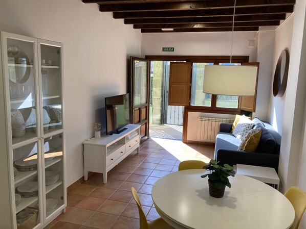 Living area - Apartamento Turístico « El Retiro de MJ » (Colombres)