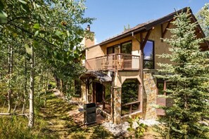 Apartamento (Ski In Ski Out 4 Bedroom Residence in) | Exterior