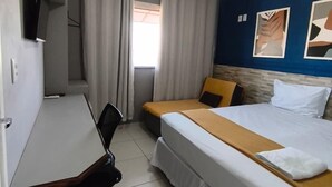 Kamar Double Standar, 1 Tempat Tidur Double | Meja kerja, Wi-Fi gratis, dan seprai linen