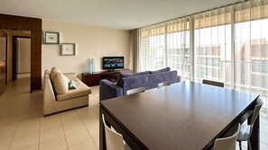 TV - Herdade dos Salgados, T2 12C_2A, Vila das Lagoas (Albufeira)