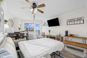 1 bedroom, iron/ironing board, bed sheets - Beachside Bliss: Private 1-Bedroom Hideaway (Myrtle Beach)