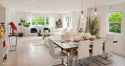 Oasis In the heart of Miami! Luxury Villa! 10m to Beach! Private Gym and Pool !!