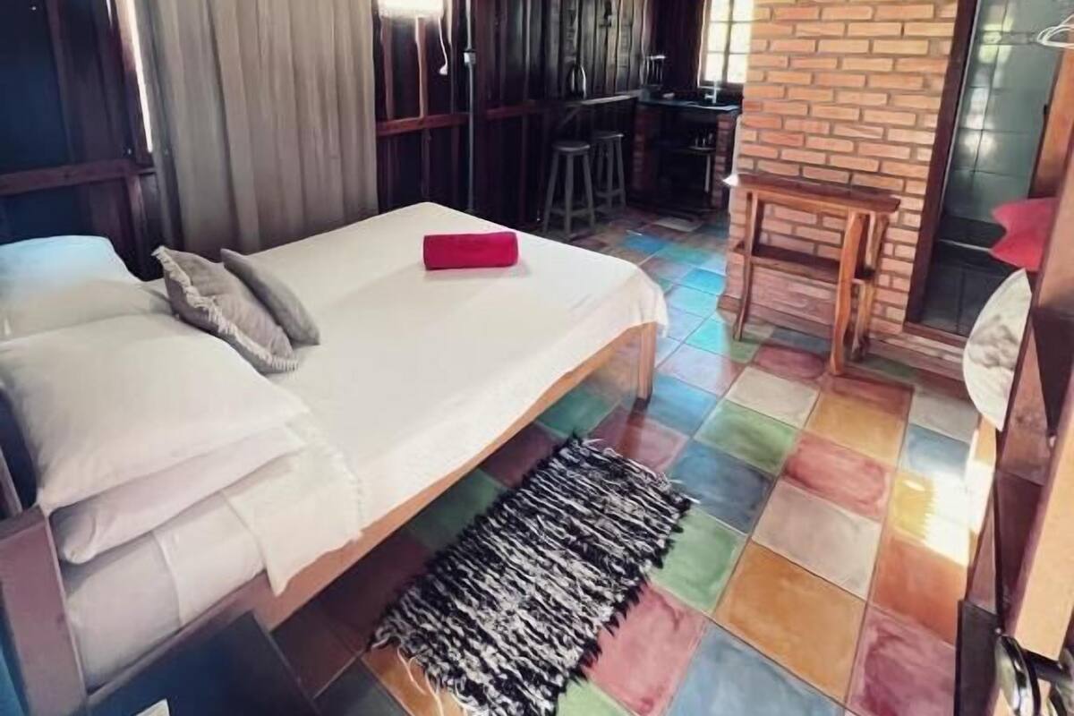 Suíte standard | Wi-Fi de cortesia, roupa de cama