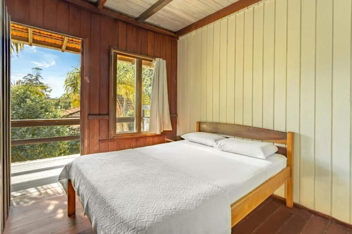 Standard Chalet