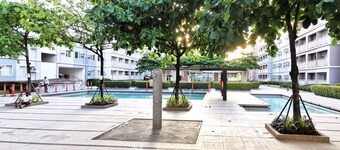 Trees Residences