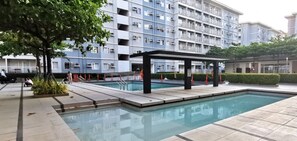 Pool - Trees Residences (Caloocan)