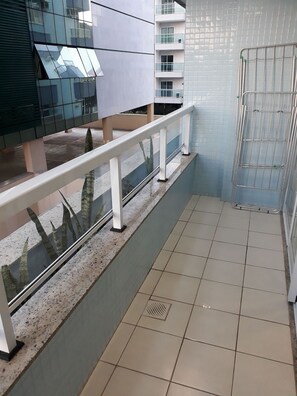 Apartment | Bahagian dalam