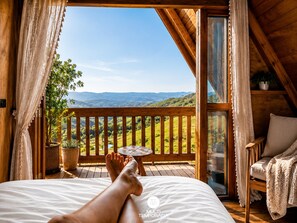 Premium Cabin | 2 bedrooms, Egyptian cotton sheets, premium bedding, desk - Rancho Sol Poente - Rancho Queimado (Rancho Queimado)