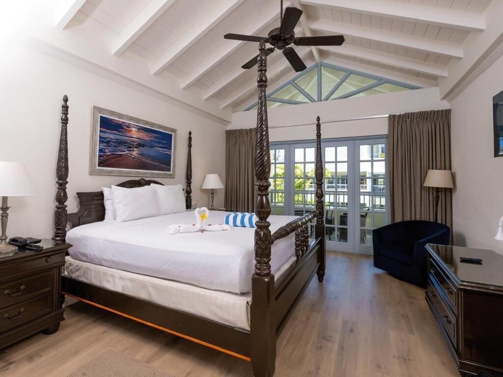 Oceanfront Island Escape | 2 Pools & Beach Access | 3 Units W/ Balcony - Barbados