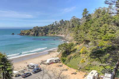 Searenity by the Sea