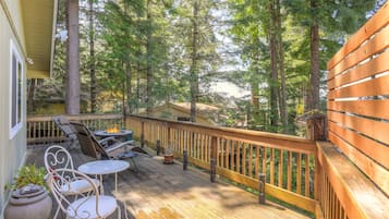 House, Multiple Beds, Hot Tub, Ocean View | View from room