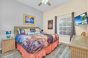 3 bedrooms, iron/ironing board, travel crib, free WiFi
