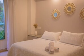 Einzelzimmer | 1 Schlafzimmer, Minibar, Zimmersafe, individuell eingerichtet
