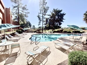 A heated pool - CASA KOKOPELLI - Steps from heated pool. (Phoenix)