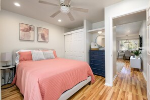 2 chambres, bureau, fer et planche à repasser, Wi-Fi gratuit