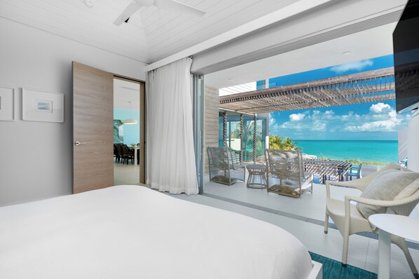 5 bedrooms, iron/ironing board, travel crib, free WiFi