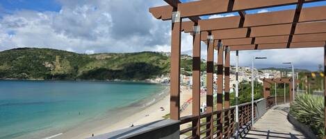 Apartment | Beach | Beach nearby, white sand, 10 beach bars