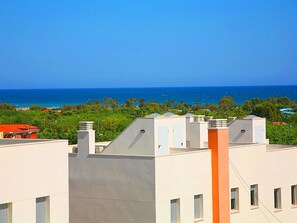 Exterior - Large houses with terrace and pool for 6 people. Ref.via augusta-6 (Creixell)