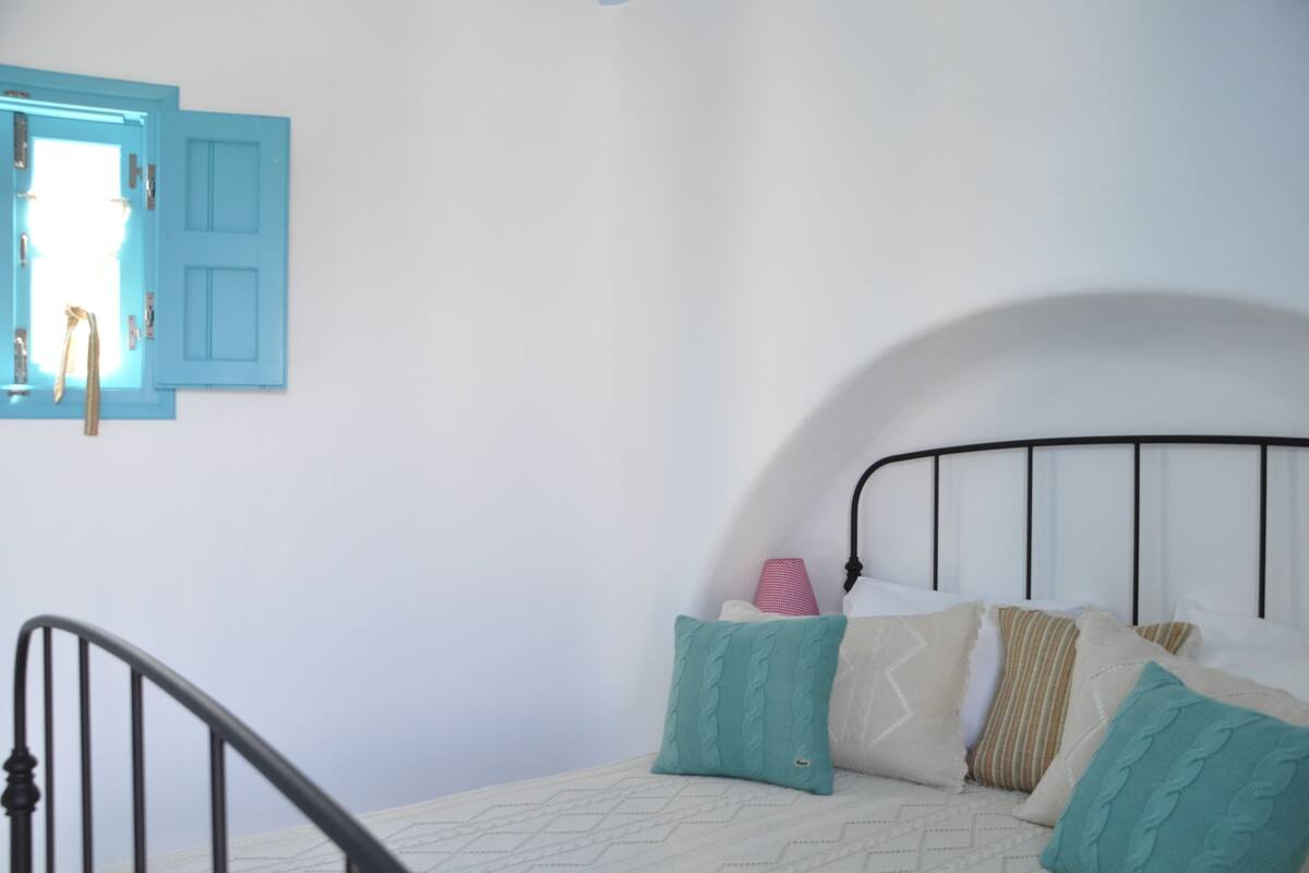 One Bedroom Villa with Sea View | Dafni | V2A | 埃及棉床單、高級寢具、客房內保險箱、隔音