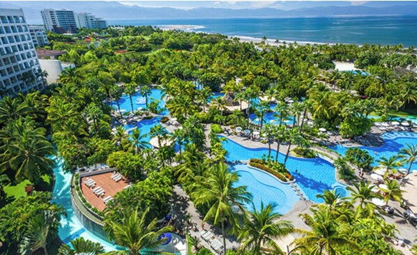 Alberca al aire libre 