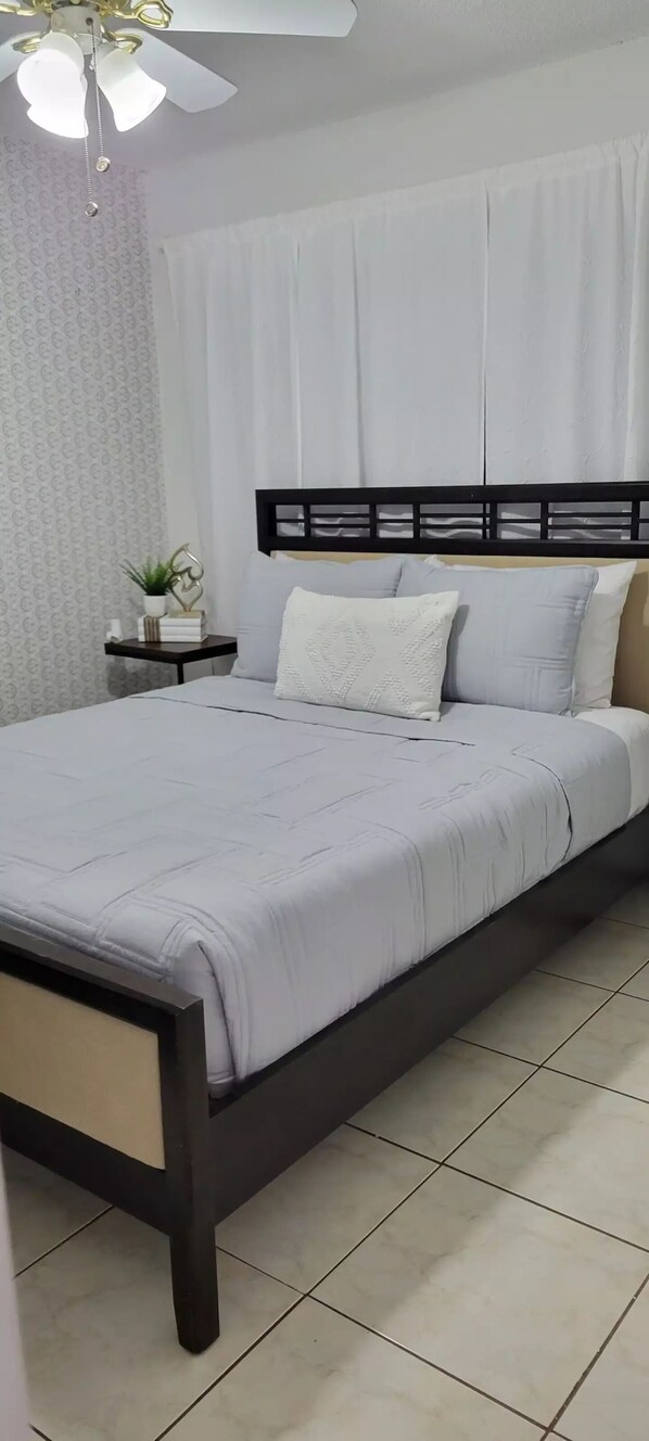 3 bedrooms, WiFi, bed sheets - Amazing townhouse in Pembroke Pines, Florida (Pembroke Pines)