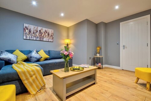 Stylish 2-bed Apartment in Centre of Stamford