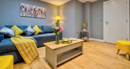 Stylish 2-bed Apartment in Centre of Stamford