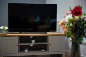 Interior - Stylish 2-bed Apartment in Centre of Stamford (Stamford)