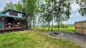 Terrace/patio - Beaver Creek Hideaway (Kenai)