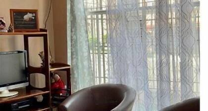 Una Casa de 3 cuartos y 2 baños centralmente ubicado a San Jose.