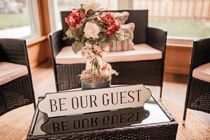 Interior - 385 · Fairlawn Serenity Retreat (Fairlawn)