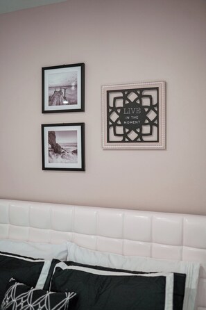 5 bedrooms, iron/ironing board