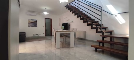 Interior. A few minutes from the Caves of Pertosa-Auletta