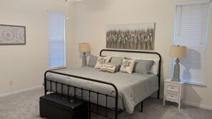 3 bedrooms, in-room safe, iron/ironing board, travel cot