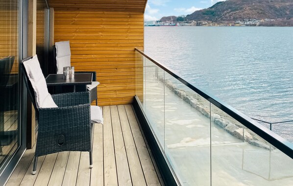 Property grounds - Amazing apartment in Ulsteinvik (Ulsteinvik)