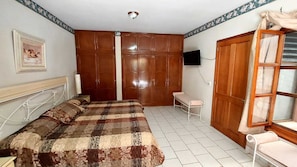 Habitació individual familiar | Wifi gratuïta