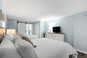 1 slaapkamer, een strijkplank/strijkijzer, wifi, beddengoed