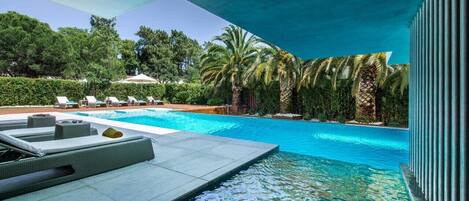 Piscine extérieure, piscine chauffée